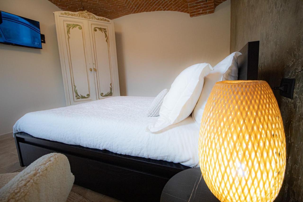 Le Camere Del Cappello Verde 伊夫雷亚 外观 照片